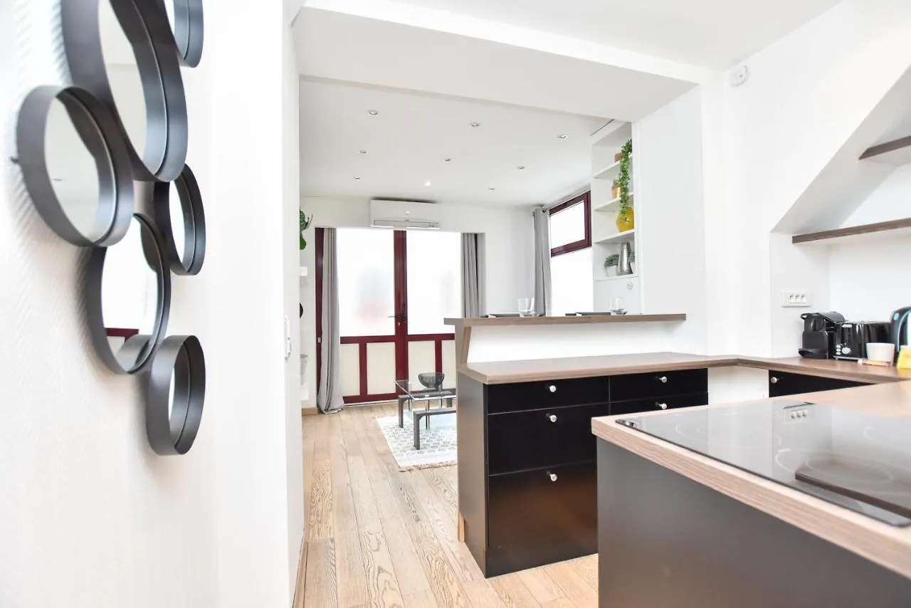 Διαμέρισμα Charming 1br-4p - Eiffel Tower - Trocadero